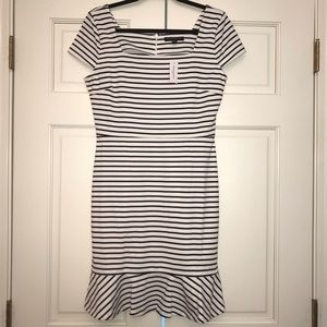 Banana Republic Short Sleeve Stripe Dress 8
